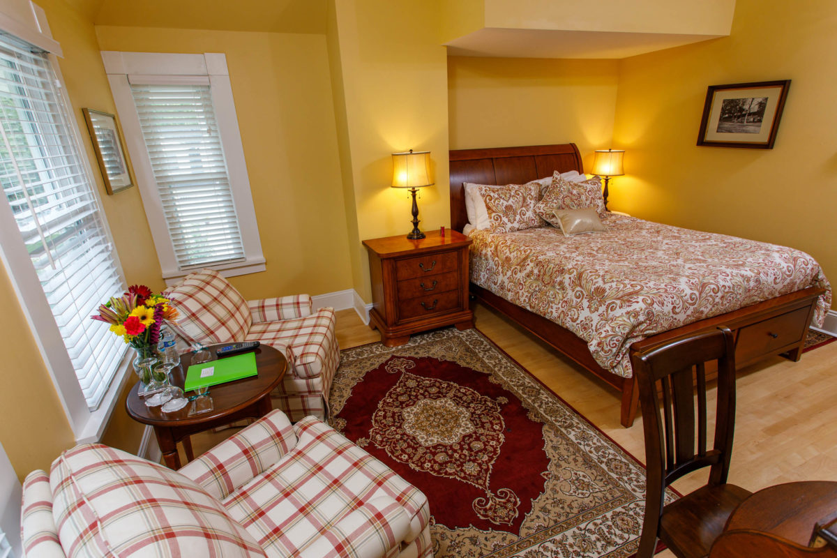 Photo Gallery The Greenway House B&B in Green Lake WI