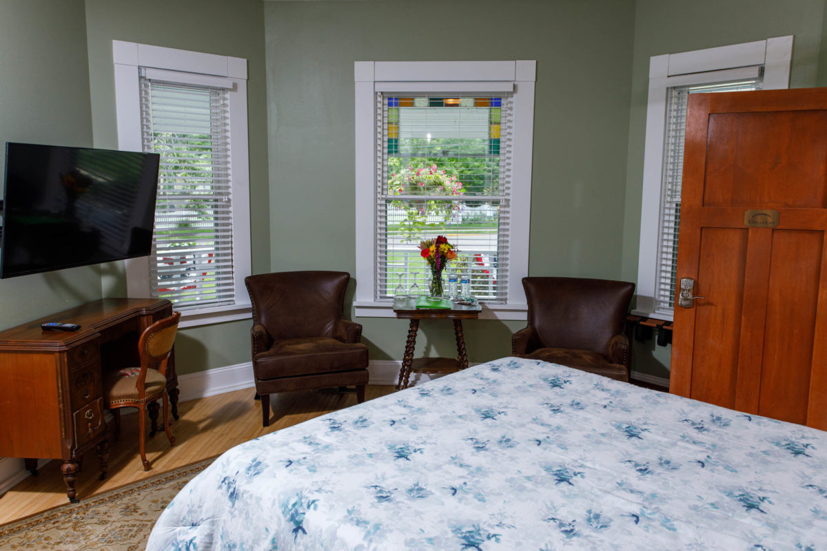 Photo Gallery The Greenway House B&B in Green Lake WI